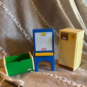 Vintage Little Tikes Dollhouse accessories